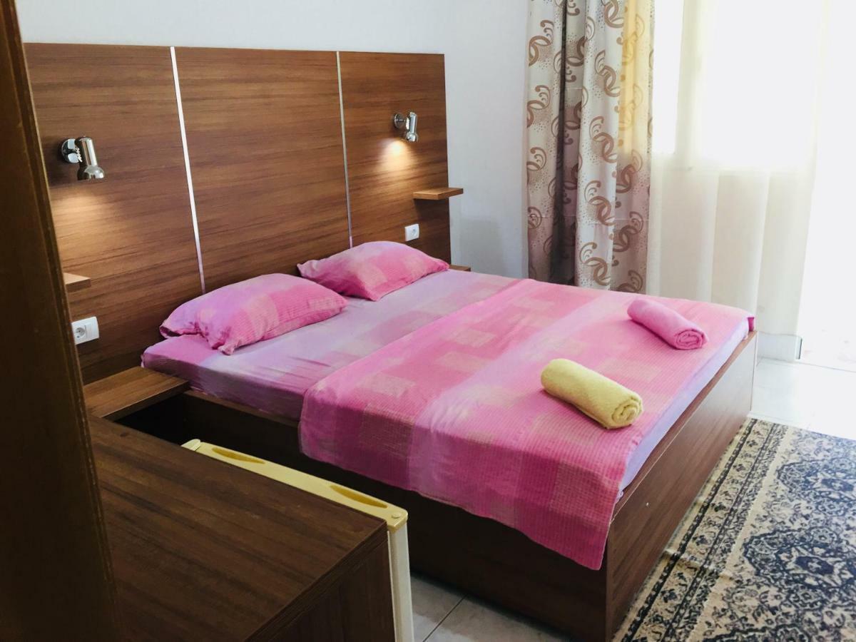 Flamingo Cottage Ulcinj Extérieur photo